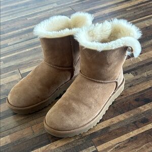 UGG Tan Sheepskin Winter Boots